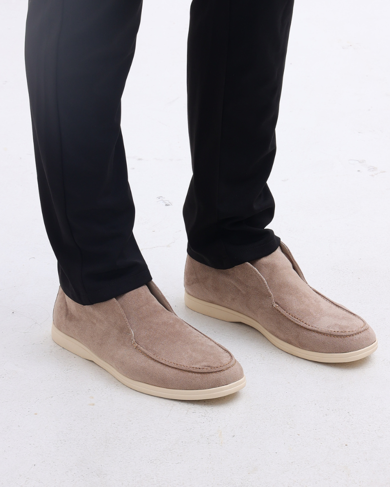 Men's Contrast Sole Suede Loafers