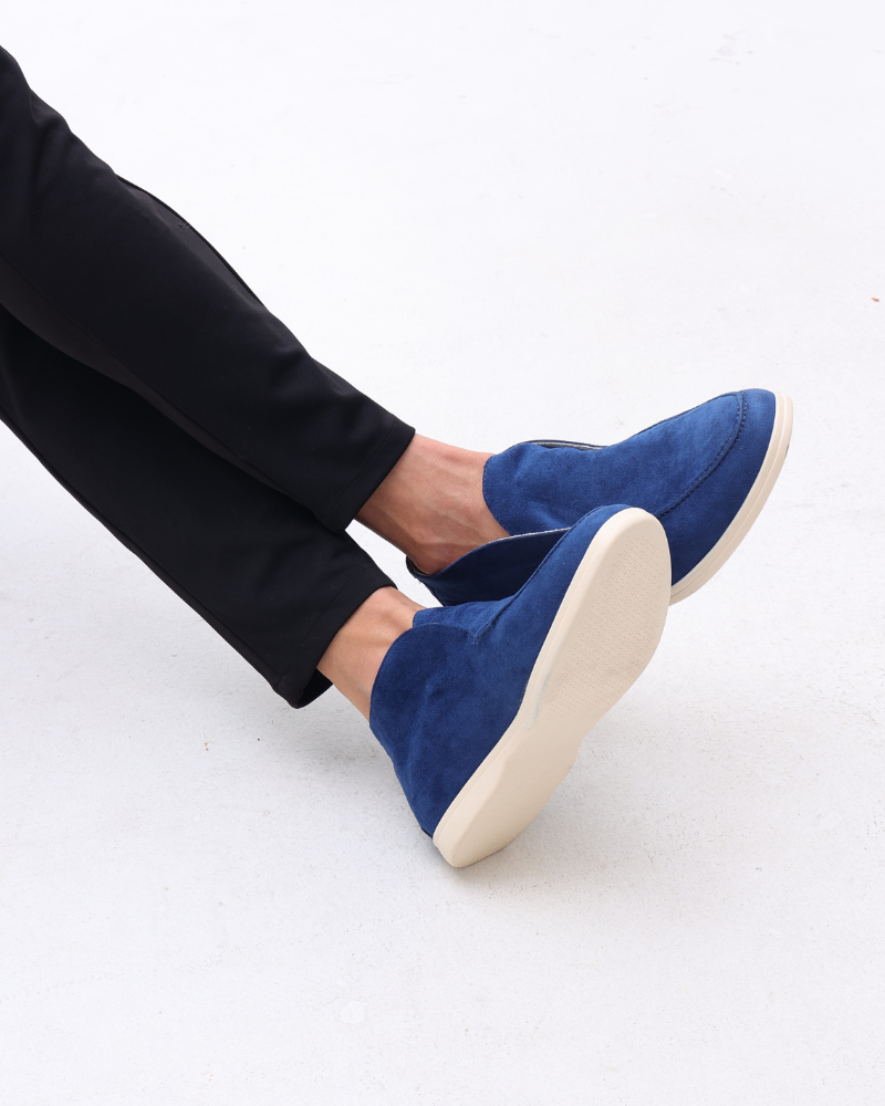 Men's Contrast Sole Suede Loafers