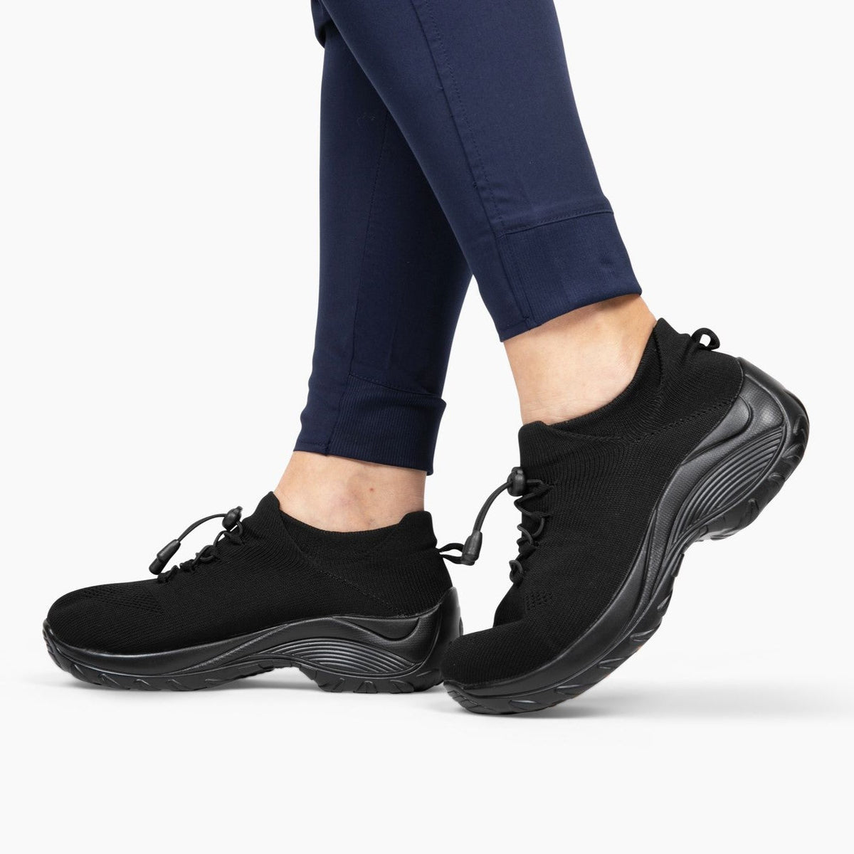Women's Cushioned Knit Walking Shoes