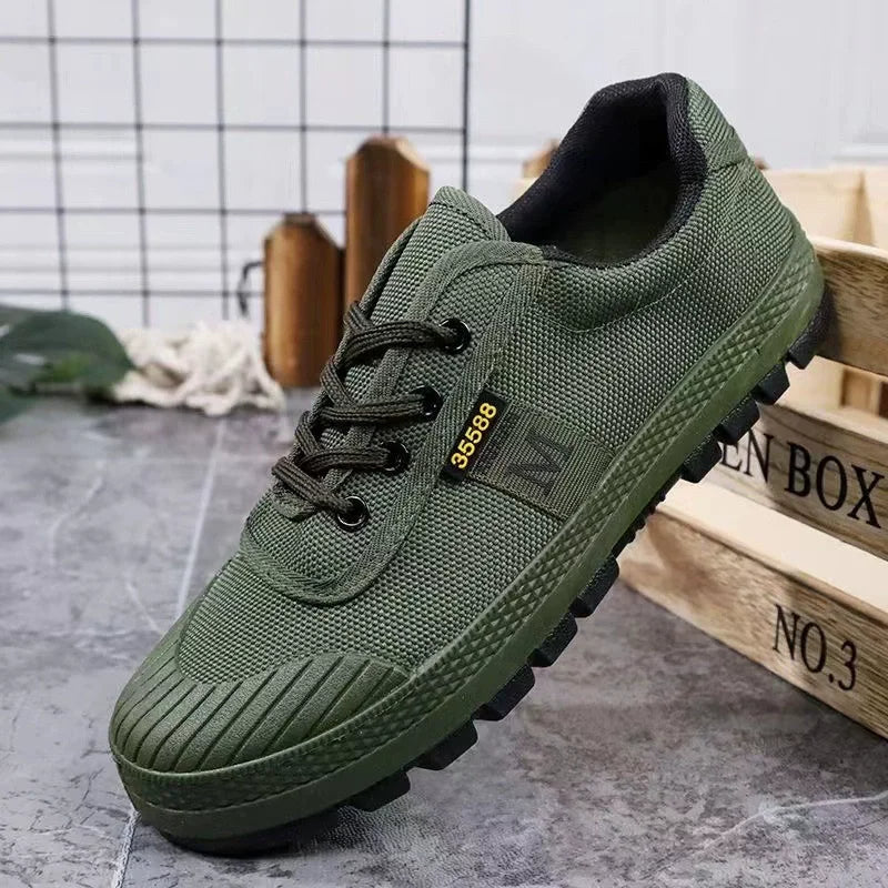 Men's Printed Grip Trainers