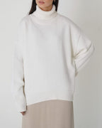 Women's Dropped-Shoulder Roll Neck Jumper