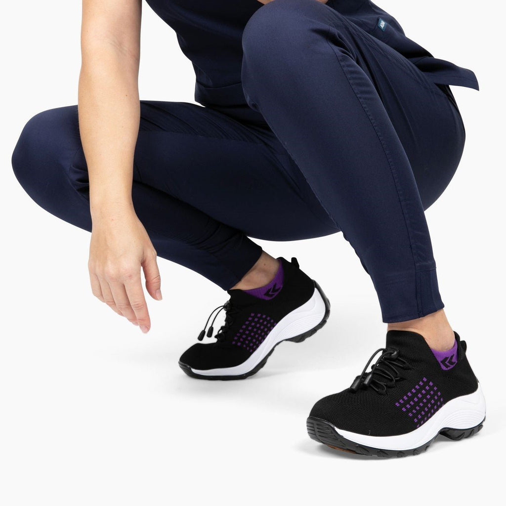 Women's Cushioned Knit Walking Shoes