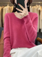 Women's Relaxed V-Neck Jumper