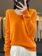 Women's Relaxed V-Neck Jumper