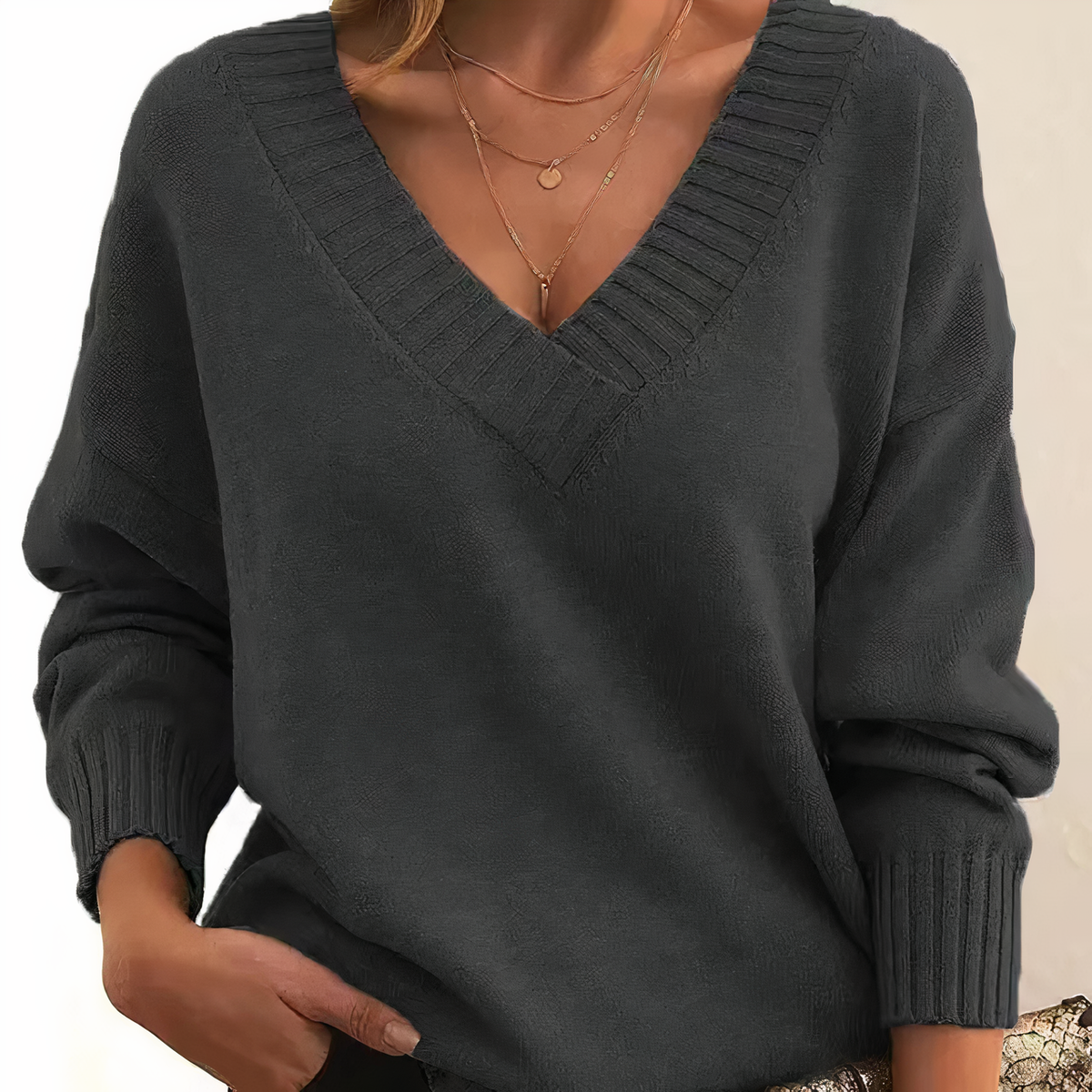 Women's Long-Sleeve V-Neck Knitted Jumper