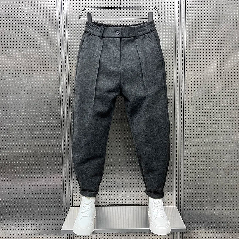 Men's Pleated Tapered Trousers
