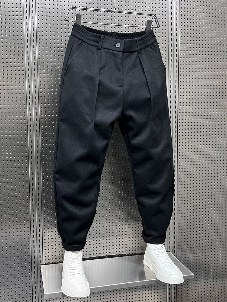 Men's Pleated Tapered Trousers