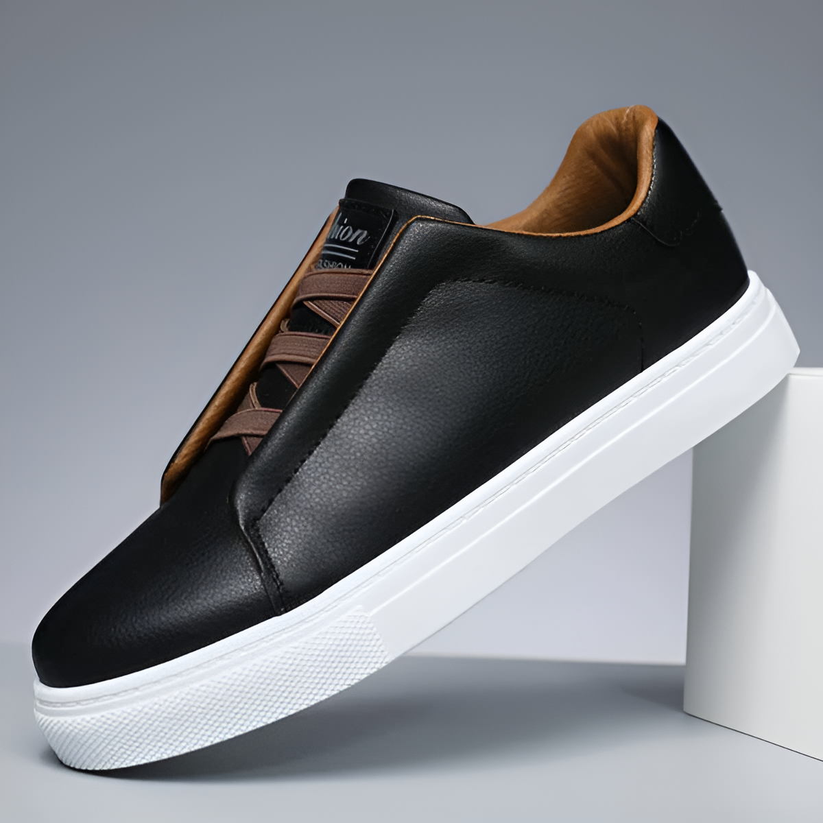 Men's Elastic Lace Leather Trainers