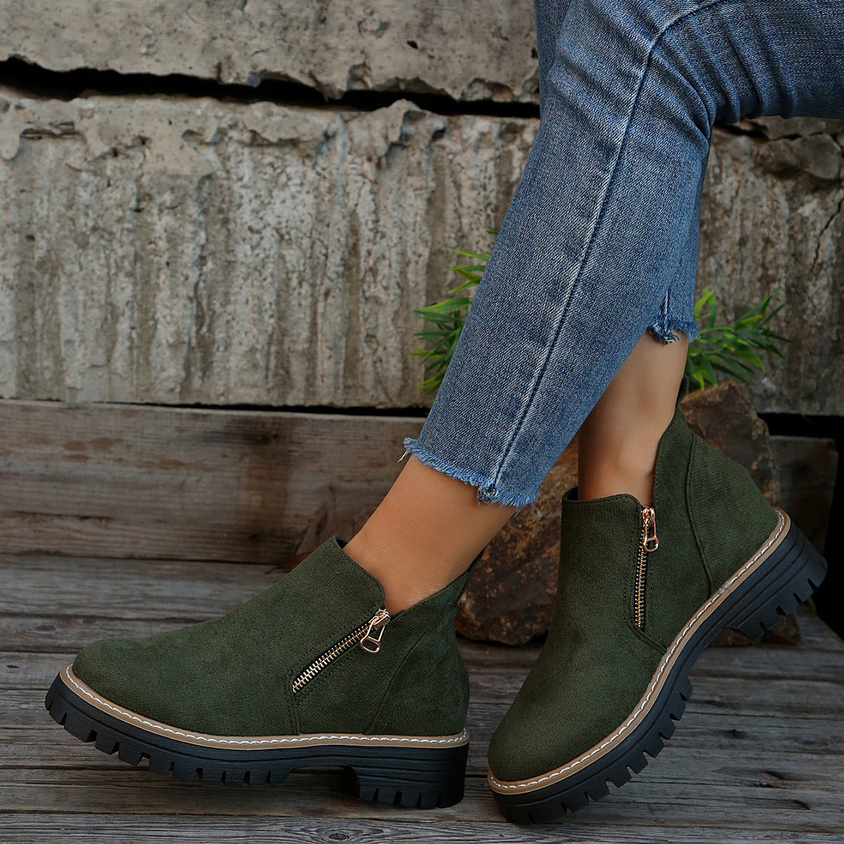 Women's Side-Zip Platform Boots