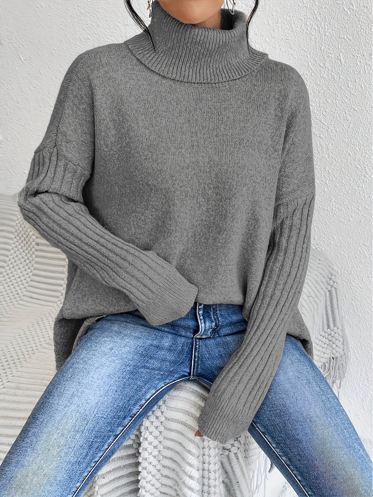 Women's Oversized Turtleneck Jumper in Grey