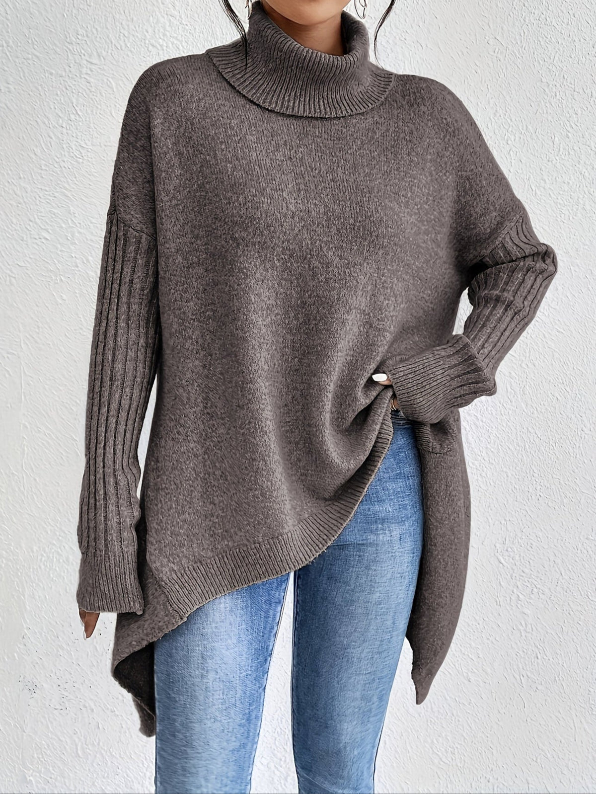 Women's Oversized Turtleneck Jumper in Grey