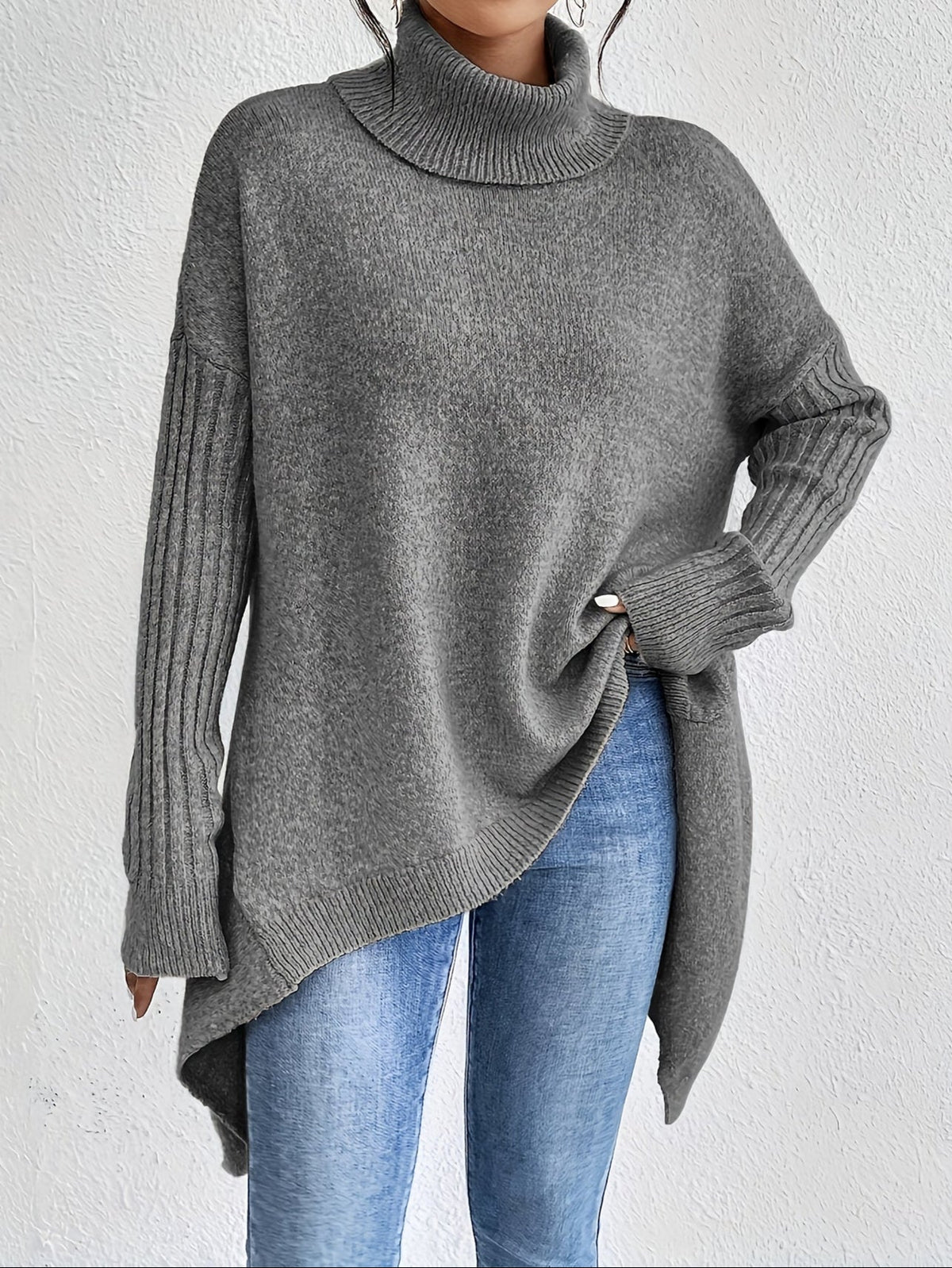 Women's Oversized Turtleneck Jumper in Grey