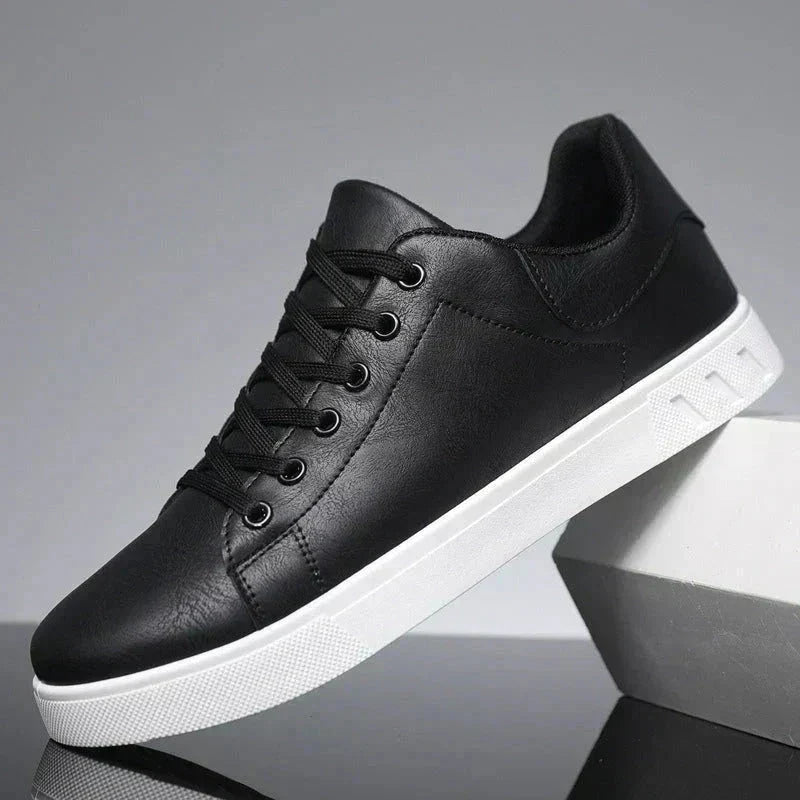 Men's Classic Low-Top Leather Trainers