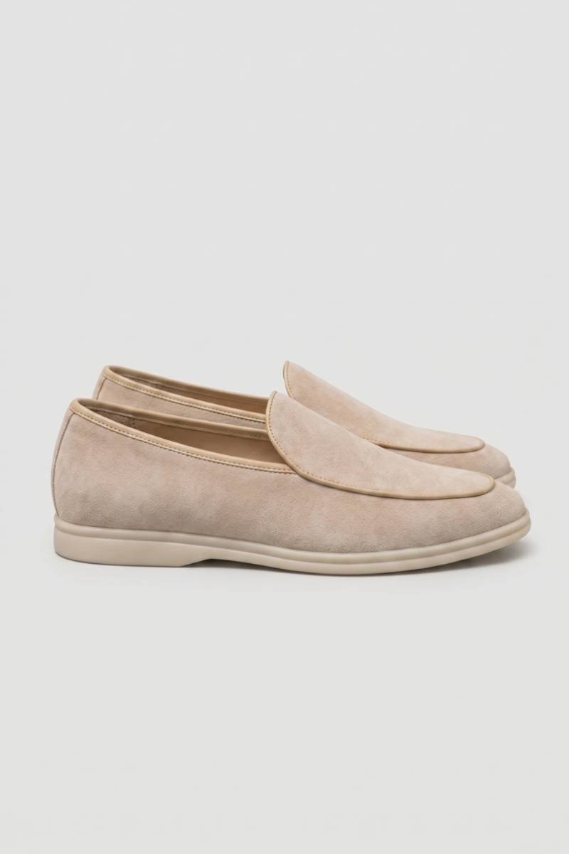Men's Minimalist Slip-On Loafers