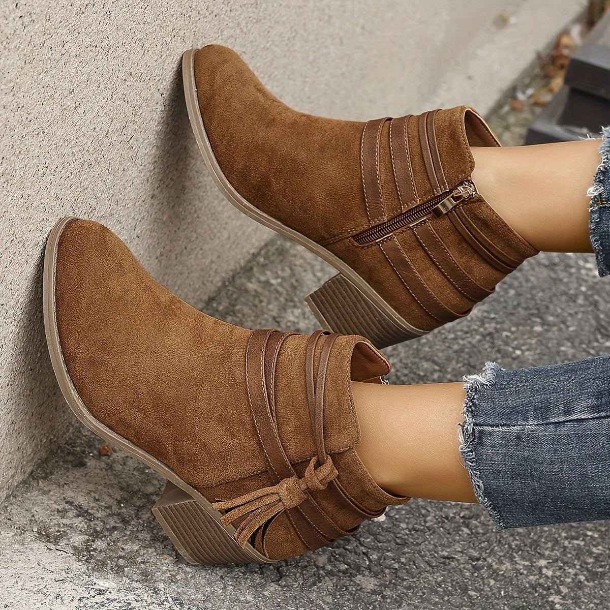 Women's Block Heel Tassel Boots