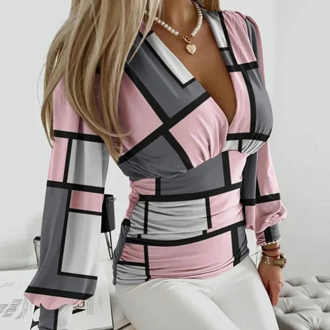 Women's Ruched Waist V-Neck Blouse