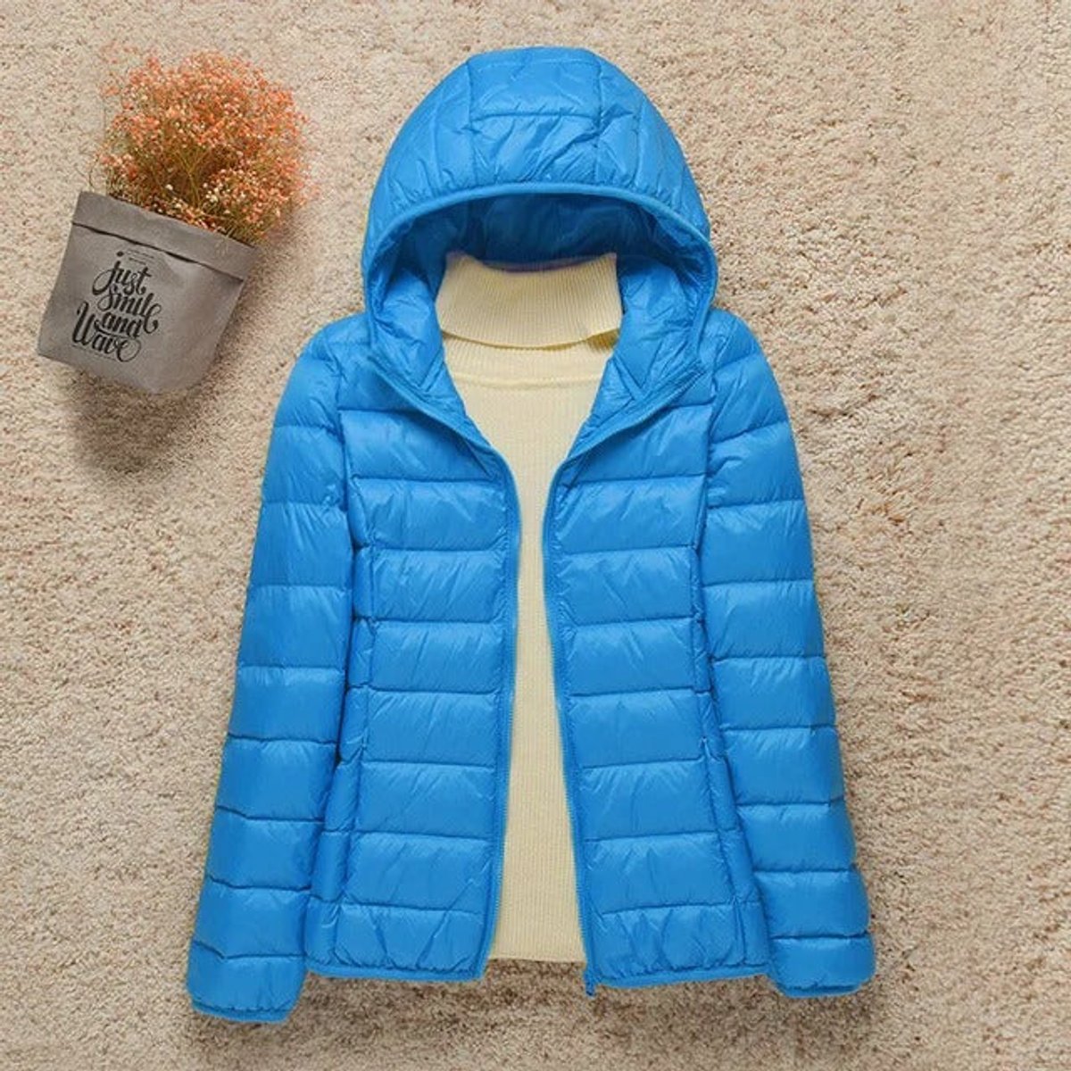Women's Quilted Hooded Puffer Jacket