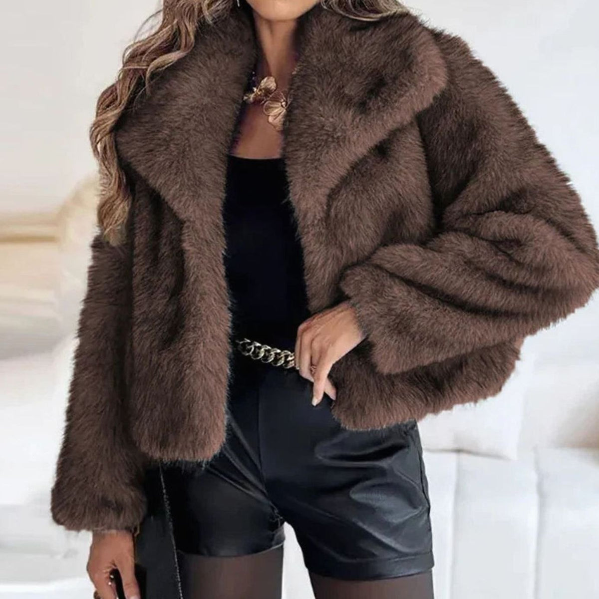 Women's Cropped Faux Fur Jacket
