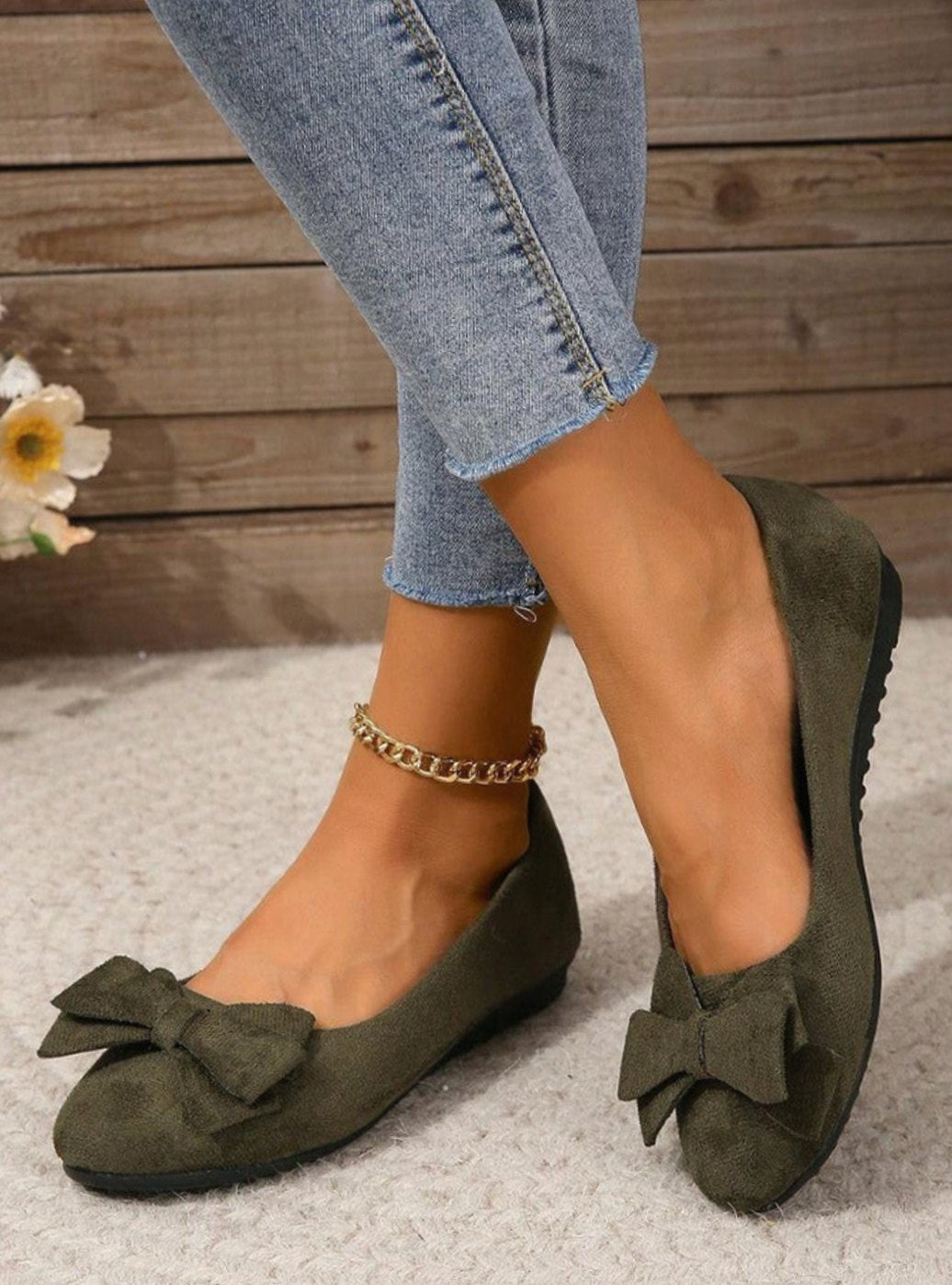 Women's Slip-On Bow-Detail Comfort Shoes