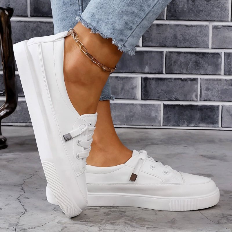 Women's Lace-Up Orthopedic Trainers