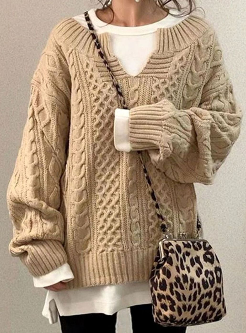 Women's Cable Knit Oversized Jumper