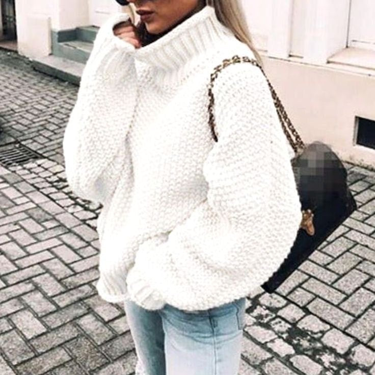 Women's Chunky Oversized Roll Neck Jumper