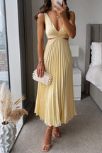 Women's Pleated V-Neck Maxi Dress