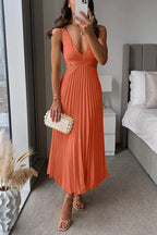 Women's Pleated V-Neck Maxi Dress