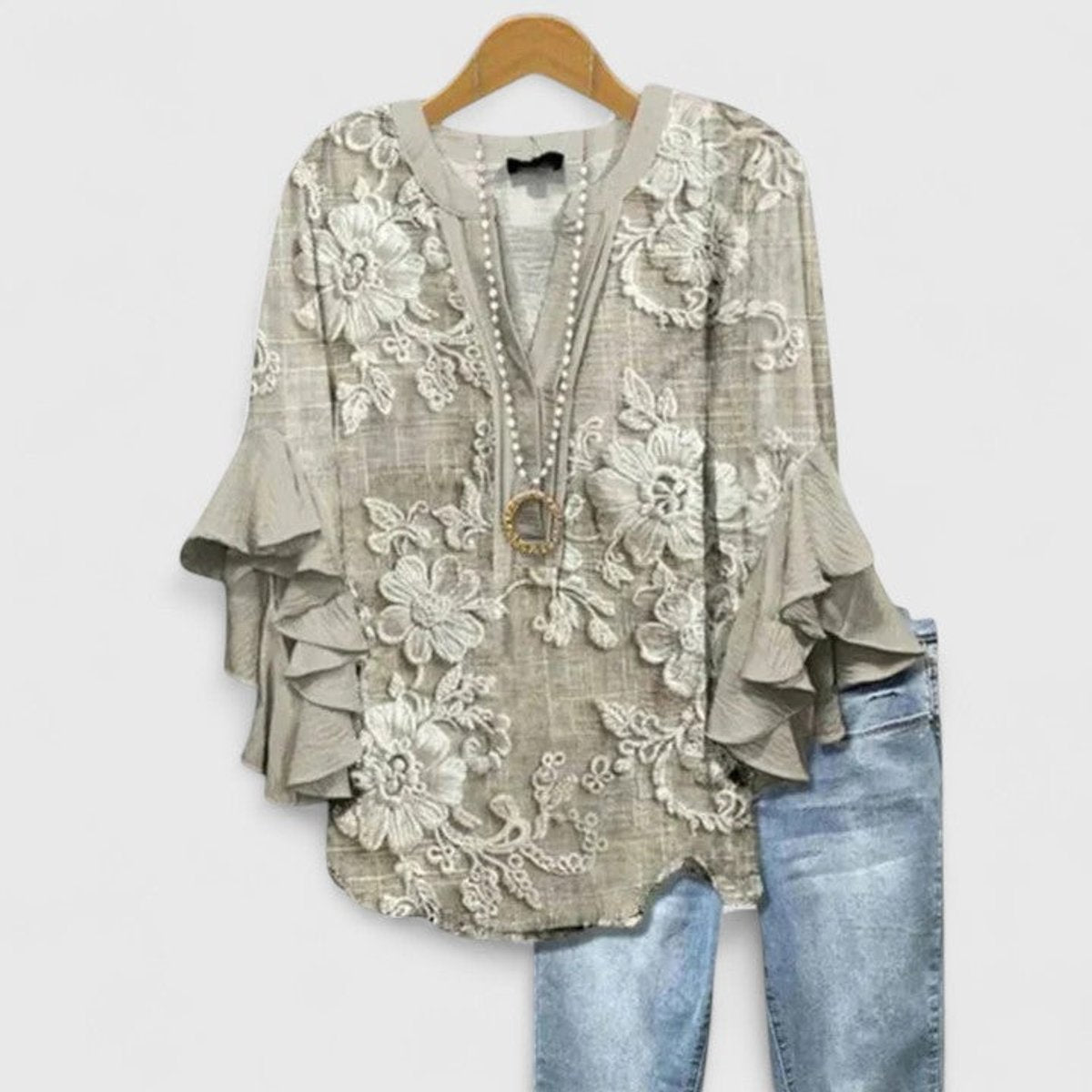 Women's Floral Ruffle-Sleeve Blouse