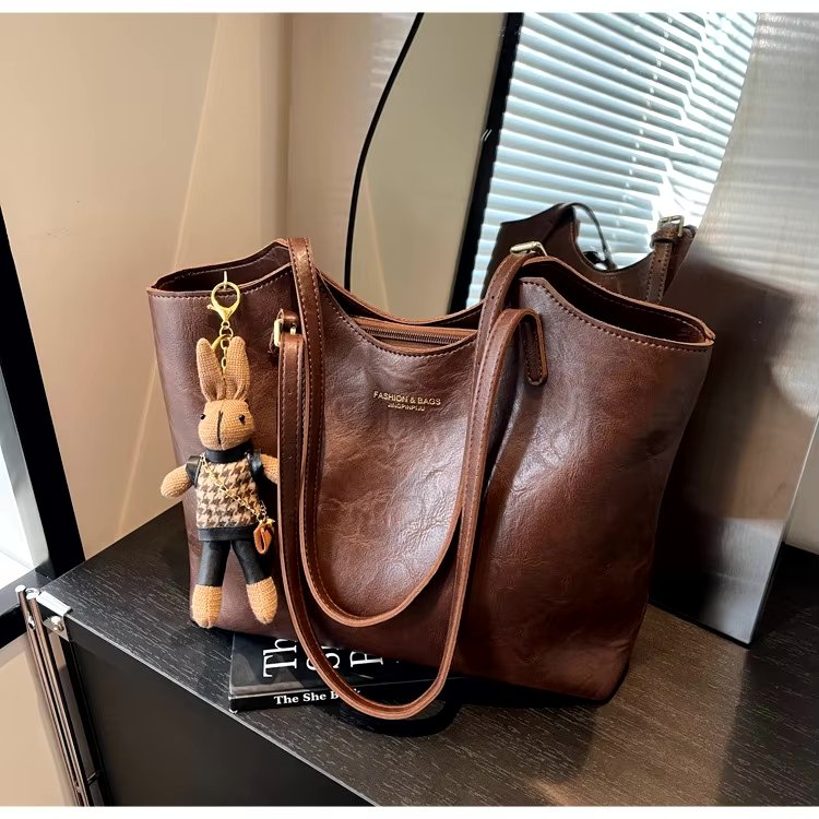Women's Vegan Leather Shoulder Tote
